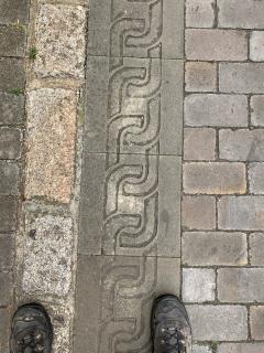 These chain link symbol mark out a 3km promenade walk round Portsmouth's historic waterfront